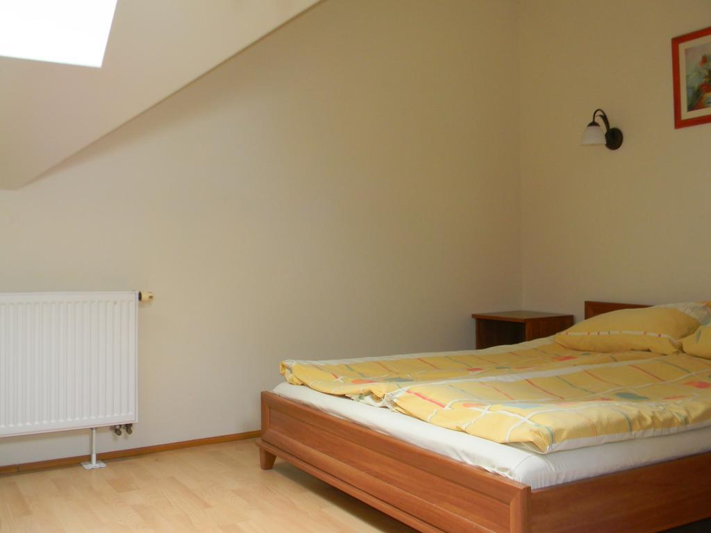 Motel Prohibicja Peter's Pub Mikołajki Pokój zdjęcie